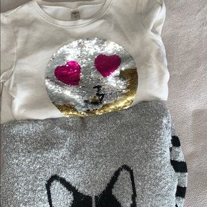 Bundle of girls sweatshirts